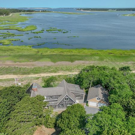 Gorgeous Home Near Picturesque Lt Island Wellfleet Exterior photo